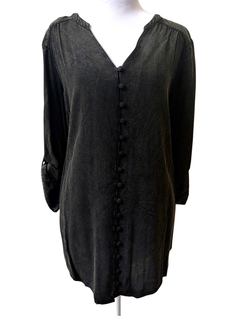 Torrid Harper Black Button Front Rayon Tunic Blouse 1X 14 16 NWT